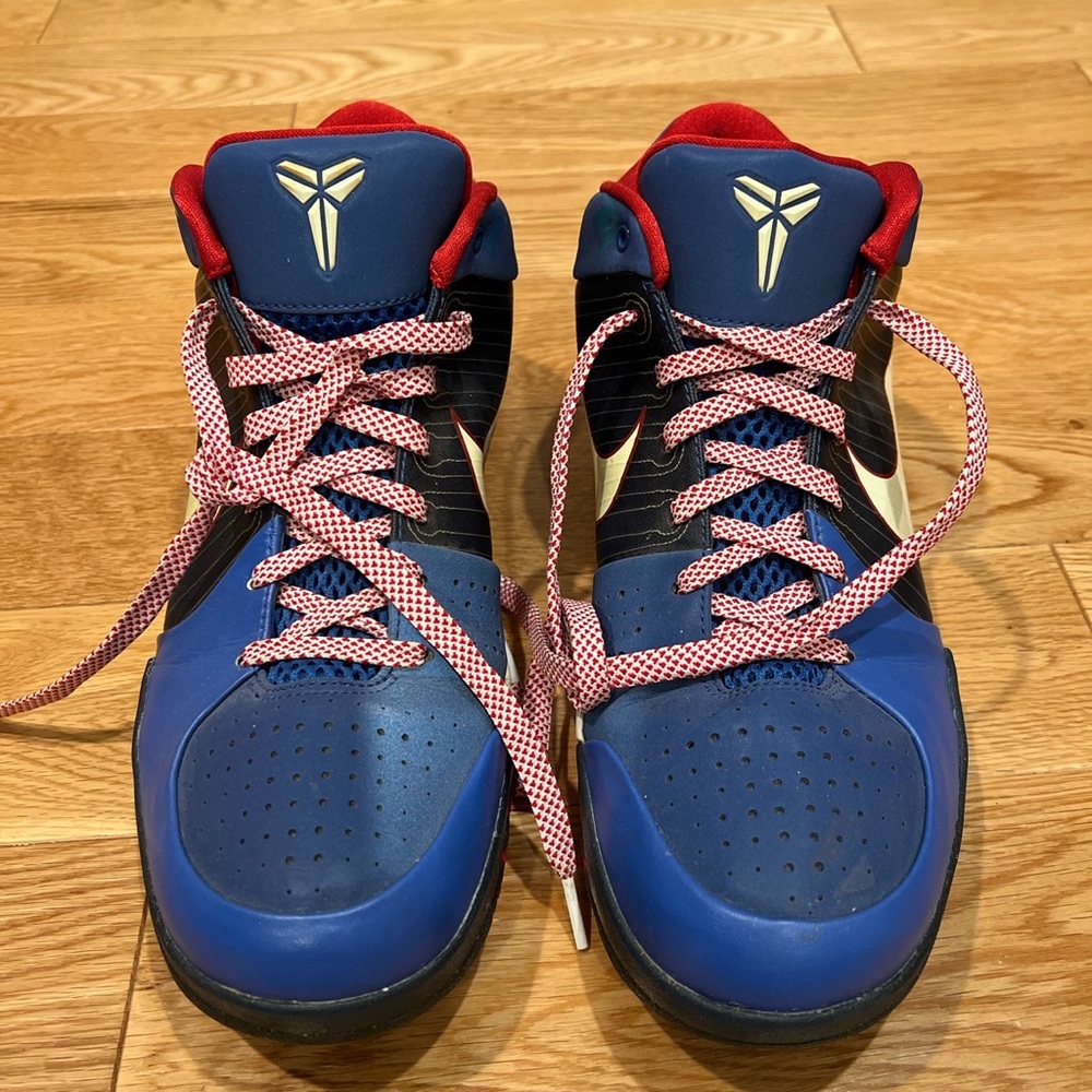 🇺🇸CUSTOM KOBE NIKES🇺🇸